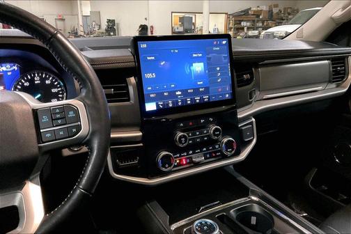 2024 Ford Expedition Max XLT