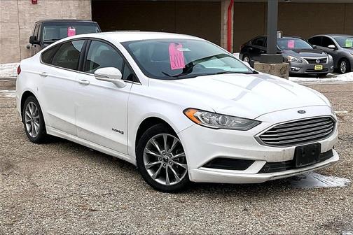 2017 Ford Fusion Hybrid SE
