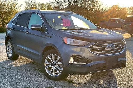 2019 Ford Edge Titanium