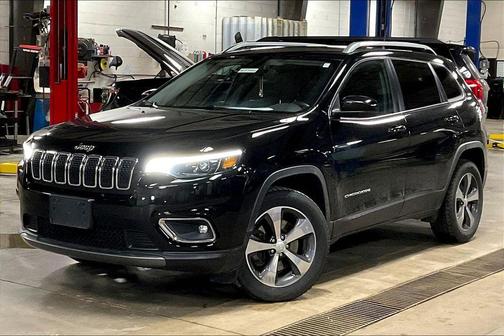 Diamond Black 2019 Jeep Cherokee Limited