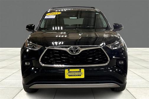 2023 Toyota Highlander Platinum