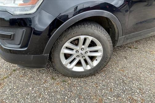 2016 Ford Explorer Base