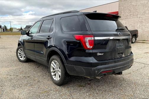 2016 Ford Explorer Base