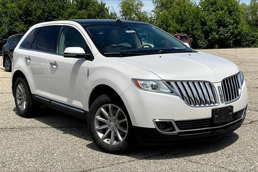 2014 Lincoln MKX Base