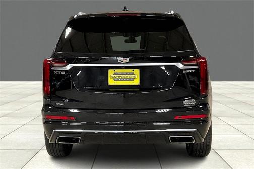 2023 Cadillac XT6 Luxury AWD