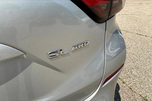 2023 Nissan Murano SL