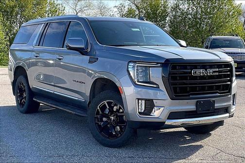 Gray 2023 GMC Yukon XL SLT