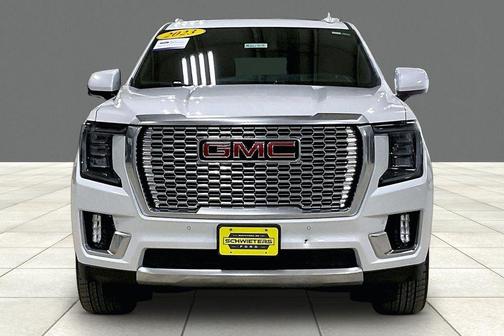 White Frost Tri-Coat 2023 GMC Yukon Denali