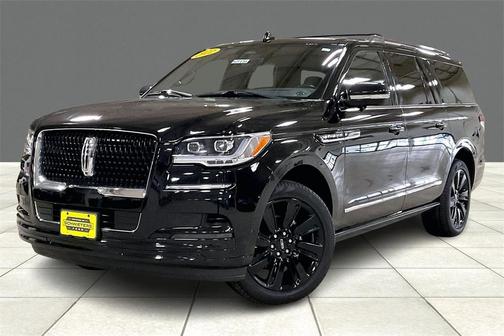 2022 Lincoln Navigator L Reserve