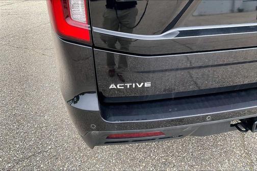 Black Metallic 2025 Ford Expedition Max Active