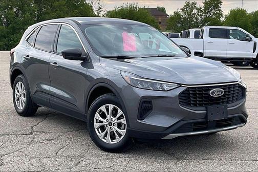 Gray Metallic 2023 Ford Escape Active