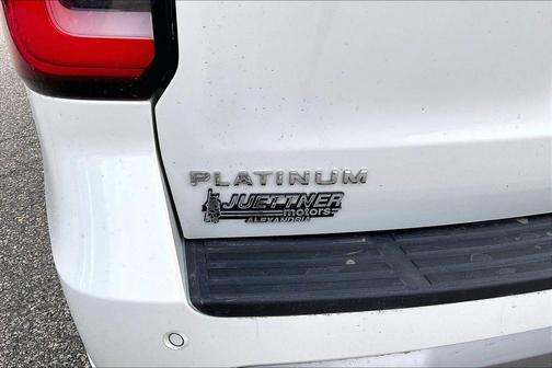 White Metallic 2023 Ford Expedition Max Platinum