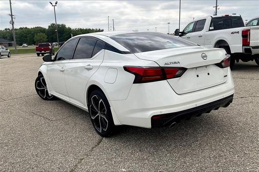 2024 Nissan Altima 2.5 SR
