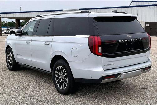 Silver Metallic 2025 Ford Expedition Max Platinum