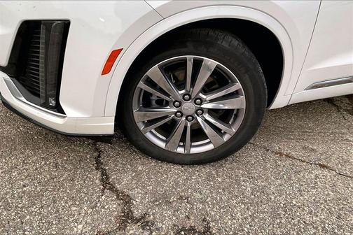 2024 Cadillac XT6 Premium Luxury AWD