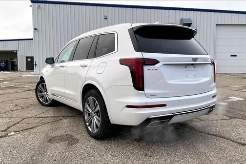 2024 Cadillac XT6 Premium Luxury AWD