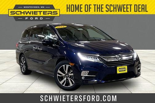 Blue 2018 Honda Odyssey Elite