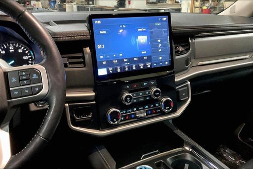 2024 Ford Expedition Max XLT