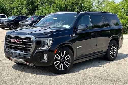 Black 2021 GMC Yukon AT4