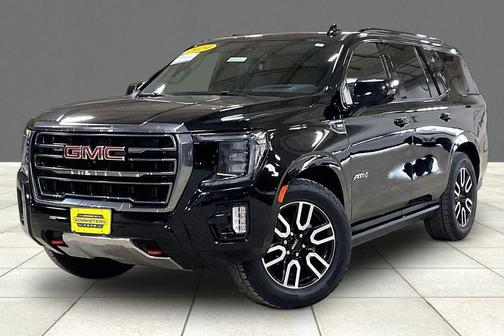 Black 2021 GMC Yukon AT4