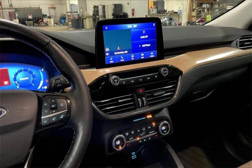 2021 Ford Escape Titanium