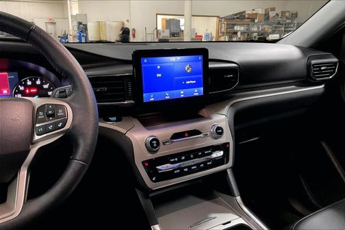 Blue Metallic 2024 Ford Explorer Base