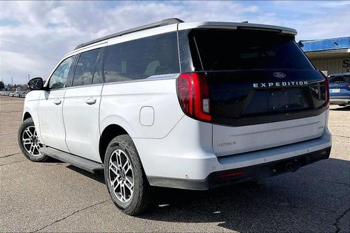 2025 Ford Expedition Max Active