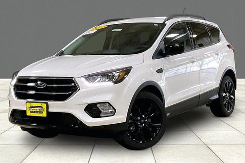 White Platinum Clearcoat Metallic 2019 Ford Escape SE