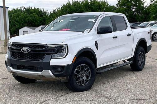 Oxford White 2025 Ford Ranger XLT