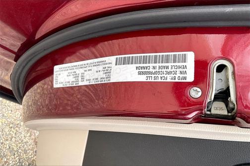 2023 Chrysler Voyager LX