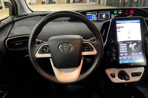 2018 Toyota Prius Four Touring