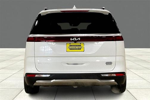 2024 Kia Carnival SX