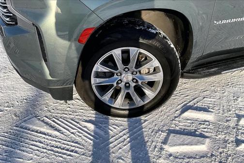 2023 Chevrolet Suburban Premier