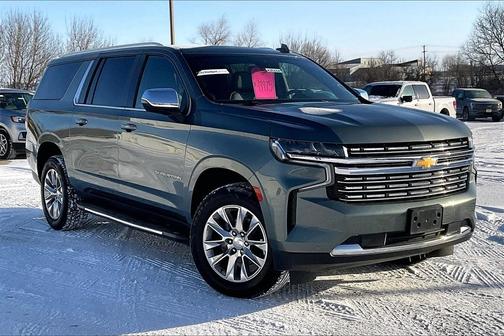 2023 Chevrolet Suburban Premier