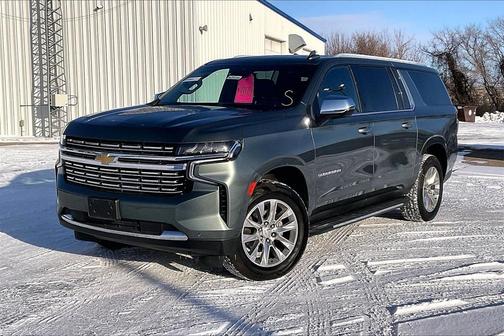 2023 Chevrolet Suburban Premier