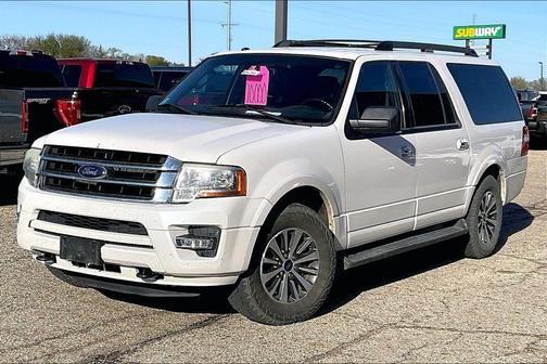 White Platinum Clearcoat Metallic 2015 Ford Expedition EL XLT