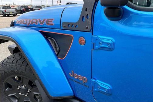 Hydro Blue Pearlcoat 2022 Jeep Gladiator Mojave