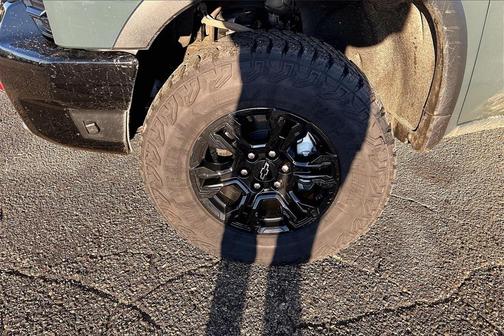 2025 Chevrolet Silverado 1500 ZR2