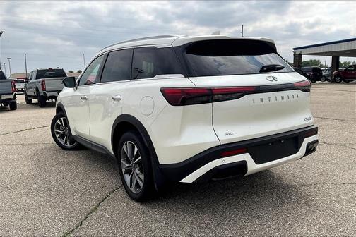 2024 INFINITI QX60 Luxe