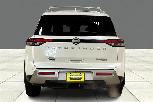2024 Nissan Pathfinder Platinum