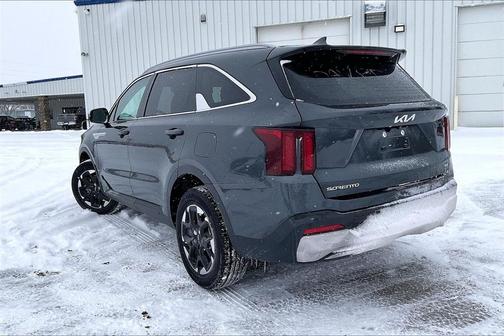 2024 Kia Sorento S