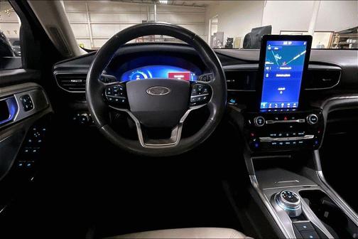 2021 Ford Explorer Platinum