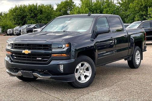 Graphite Metallic 2018 Chevrolet Silverado 1500 LT