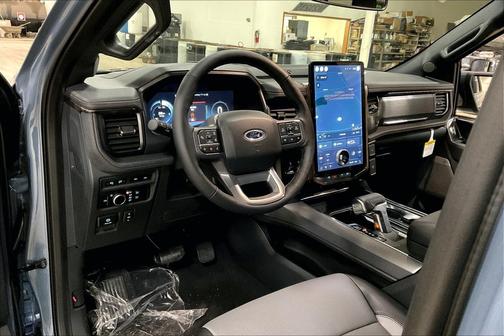 Azure Gray Metallic Tri-Coat 2023 Ford F-150 Lightning LARIAT