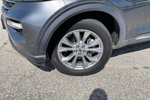 Magnetic 2020 Ford Explorer XLT