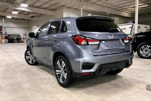 2025 Mitsubishi Outlander Sport 2.0 SE