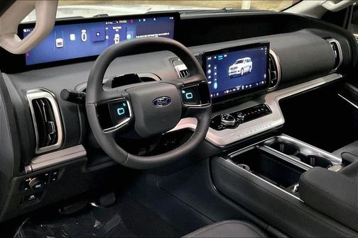 Oxford White 2026 Ford Expedition Max Active