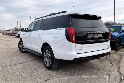 2025 Ford Expedition Max Active