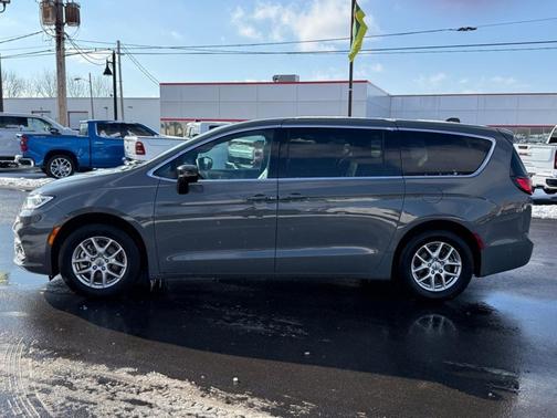 Gray 2025 Chrysler Pacifica L