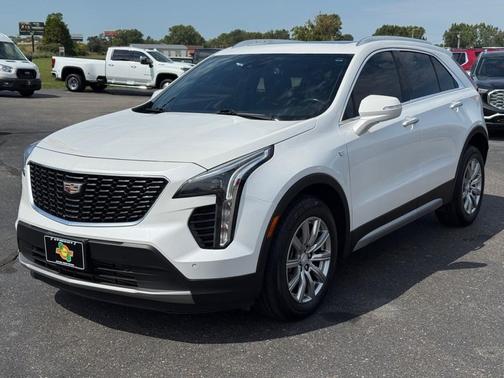 2021 Cadillac XT4 Premium Luxury